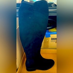 Knee high boots 🔥🔥🔥